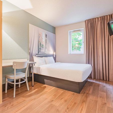 B&B Hotel Colmar Vignobles Ouest Wintzenheim Buitenkant foto